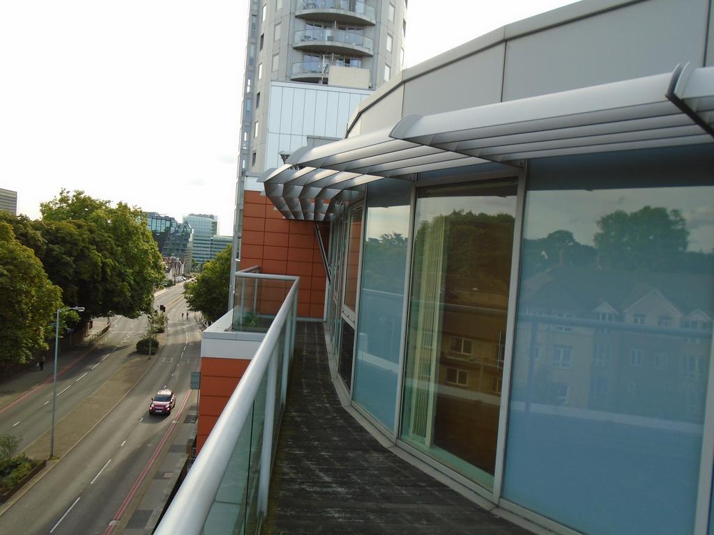 East Croydon Apartments - Just 3 Mins Walk To East Croydon Station Exterior photo